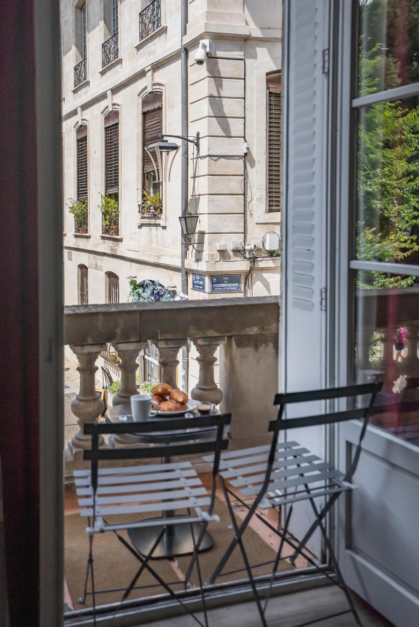 Le Balcon Du Roi Rene Apartment Avignon Exterior photo